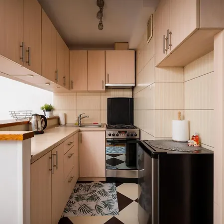 Апартаменты Chlodna Downtown By Bookinghost *