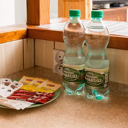 Chlodna Downtown By Bookinghost *