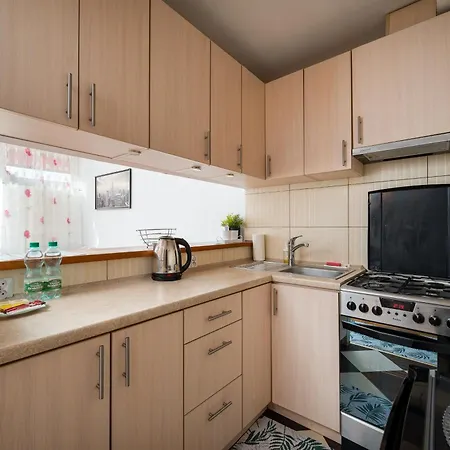 Lejlighed Chlodna Downtown By Bookinghost